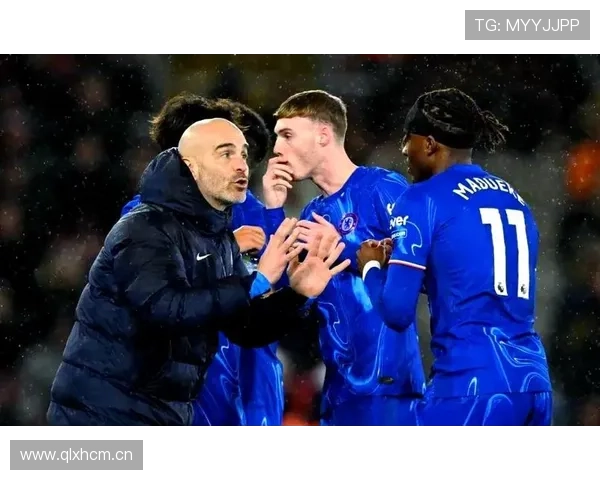 切尔西越踢越靠个人闪光，团队体系当前表现波动，赛季竞争稳定性面临考验